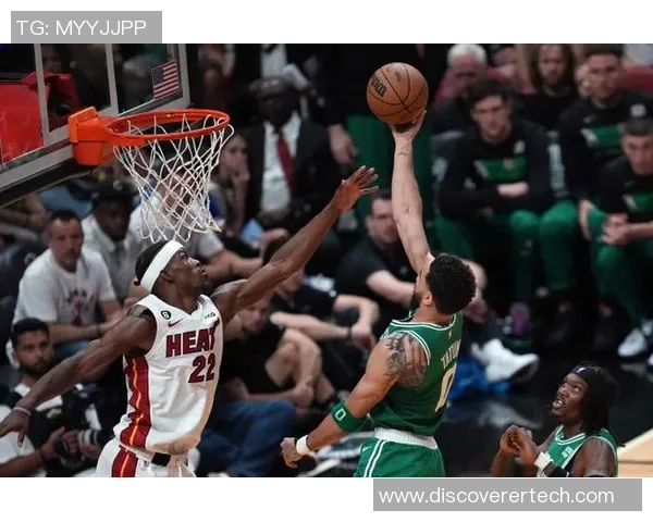 2009年东部首轮激战凯尔特人对决公牛的经典篮球对抗回顾